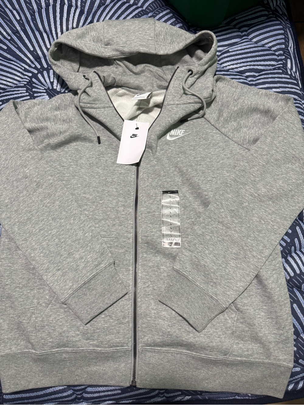 Nike Light Gray Pullover Hoodie with Subtle Logo